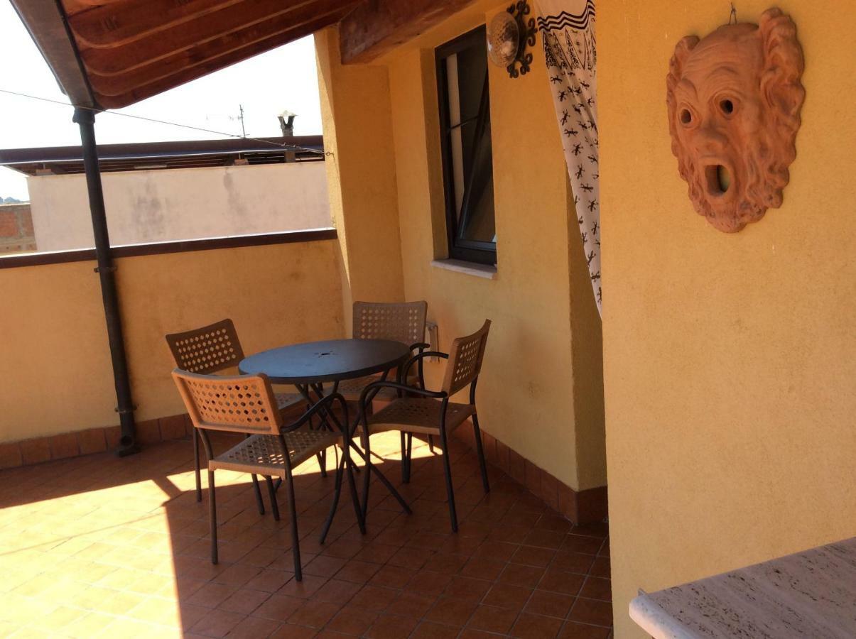 B&B Domus Candida Calatabiano Extérieur photo